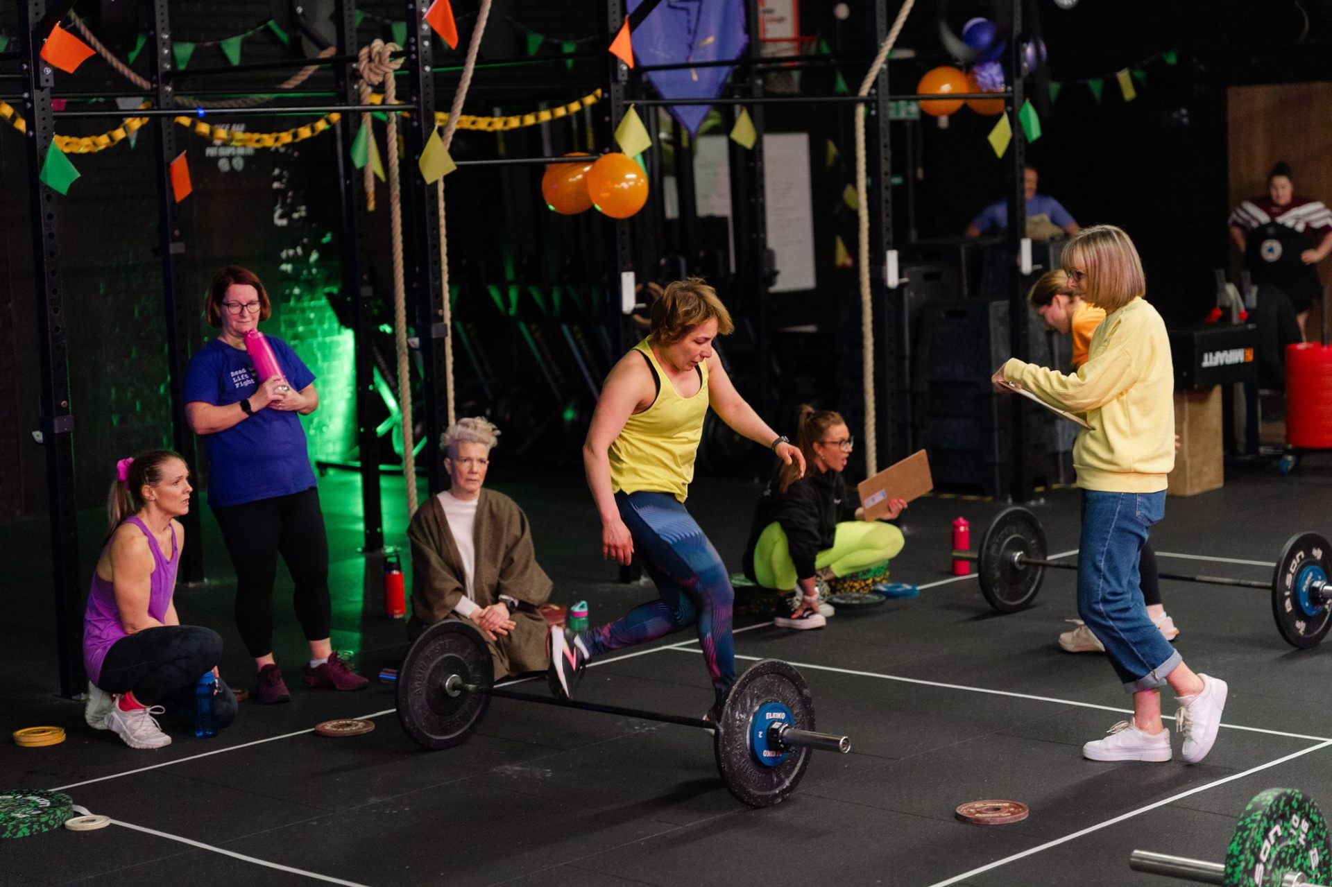 CrossFit Lifeline members training together